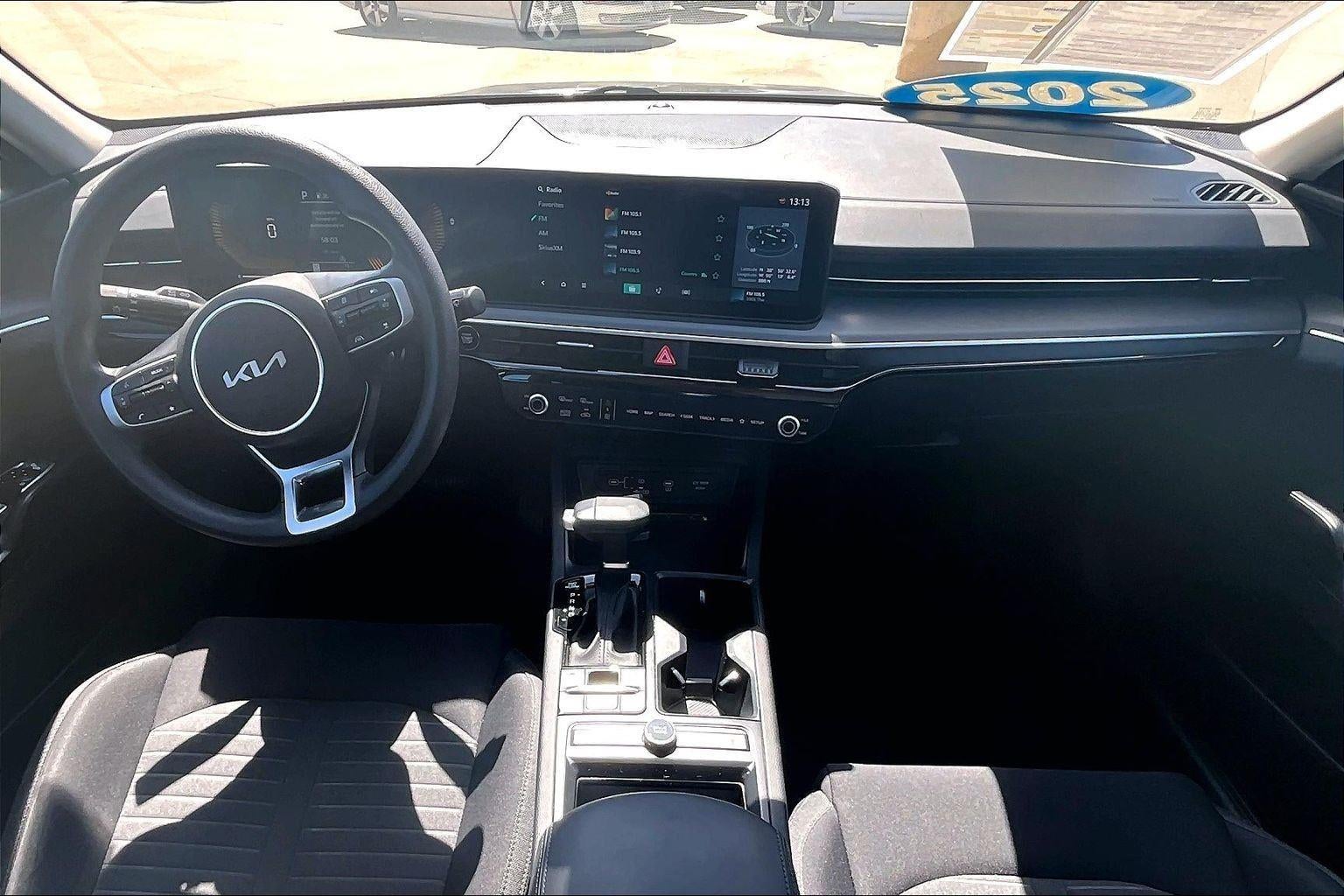 2025 Kia K5 LXS