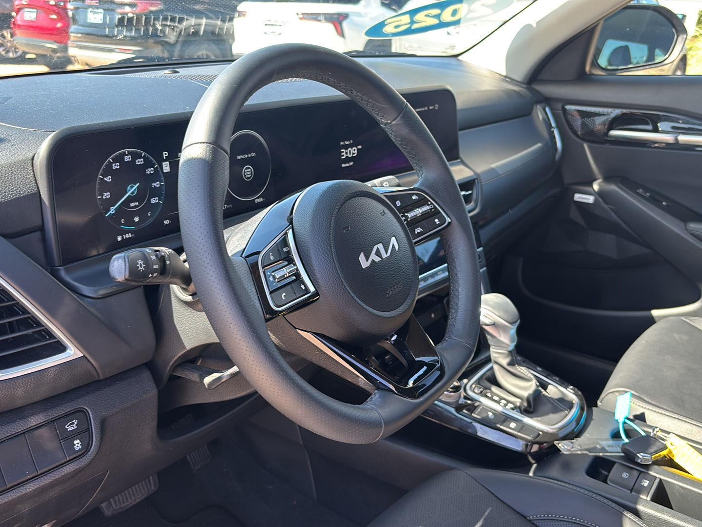 2025 Kia Seltos SX