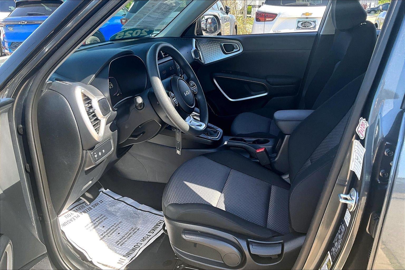 2025 Kia Soul LX