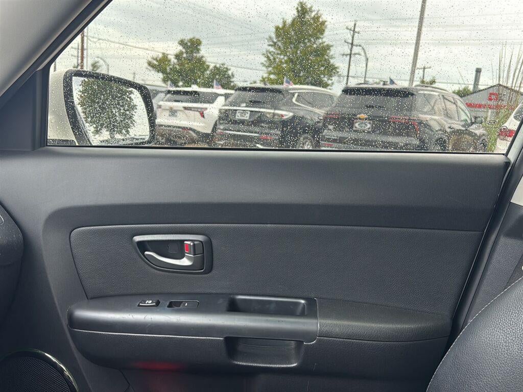 2011 Kia Soul +