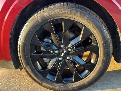 2024 Kia Carnival SX
