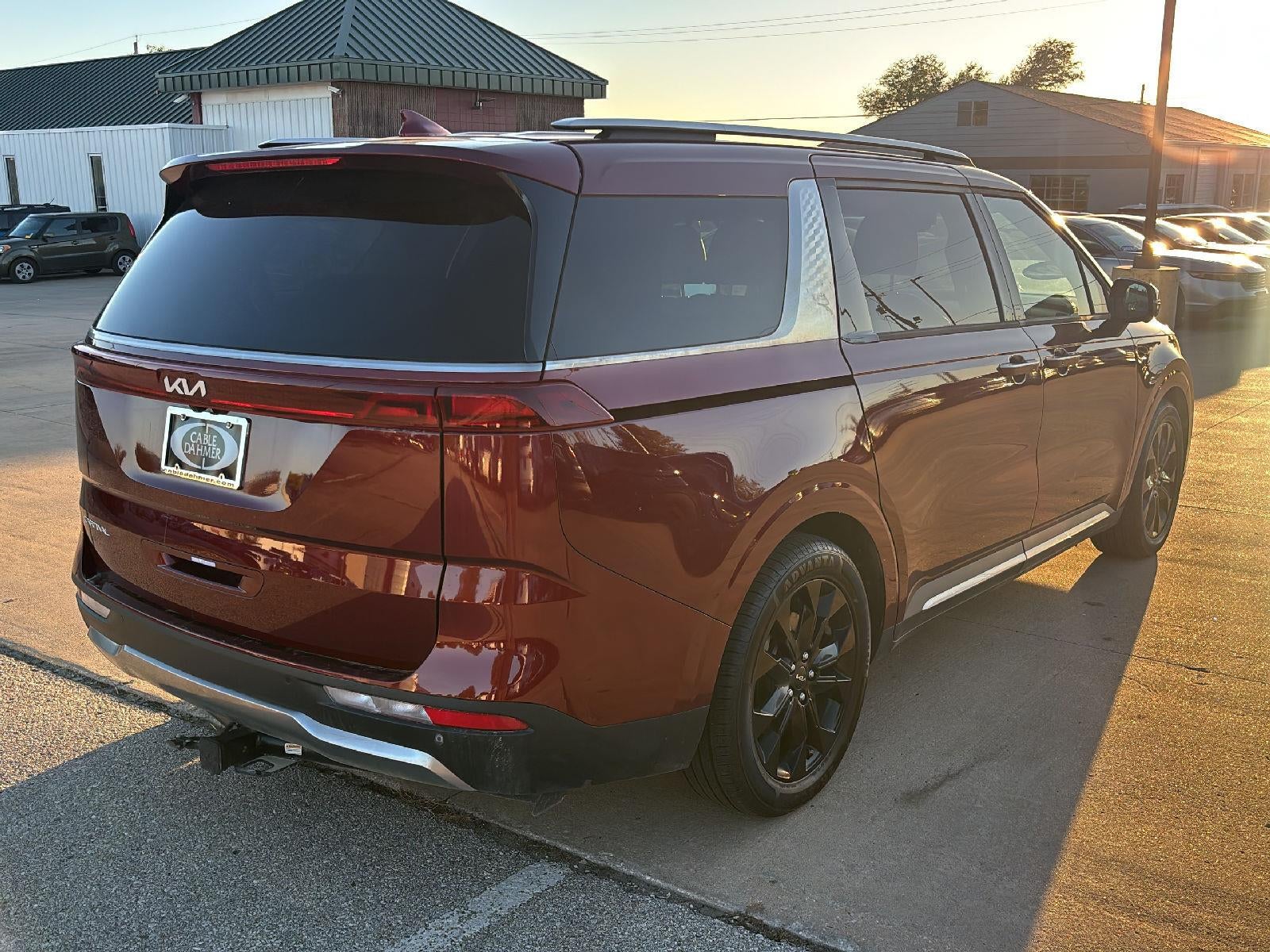 2024 Kia Carnival SX