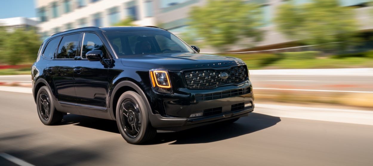Image of a black Used Kia Telluride SUV